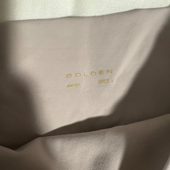 Aritzia Golden Biker Shorts – Size S (Taupe/Grey-Taupe) - Picture 2 of 3